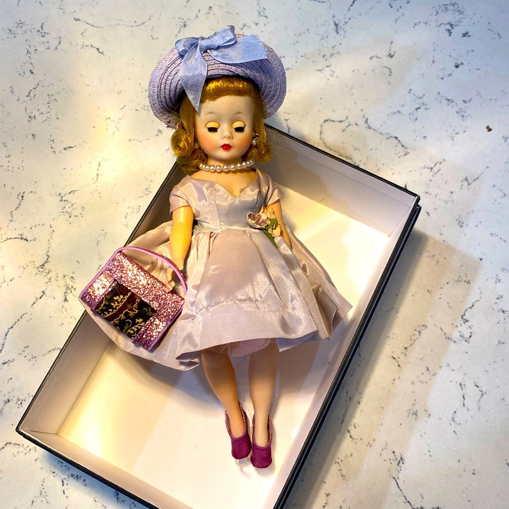 Christmas gift! Genuine Madame Alexander Cissette.